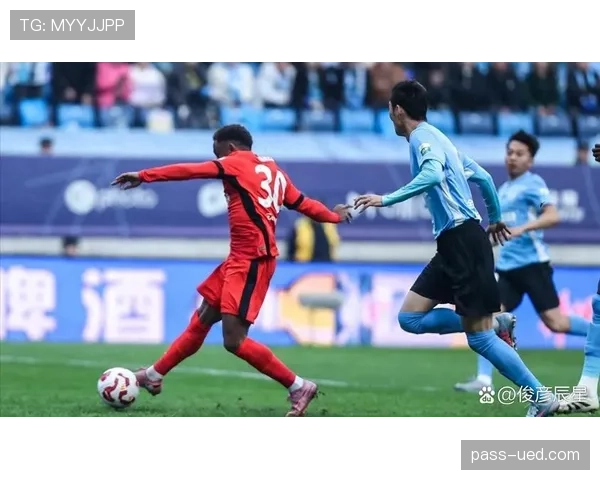 压制对方中卫保利尼奥本赛季前插更致命