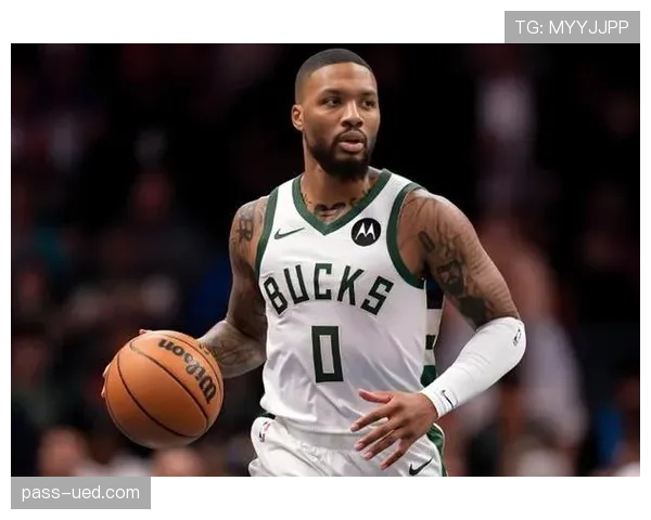 假设达米安·利拉德拎着夜市小吃站在楼下，隔壁阿姨的表情我想看个够